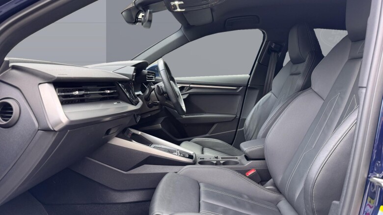 Audi A3 35 TDI S Line 5dr S Tronic [Comfort+Sound] Diesel Hatchback